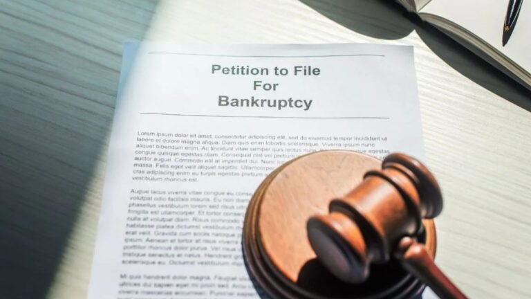 Why You Shouldn’t File for Bankruptcy Without an Attorney